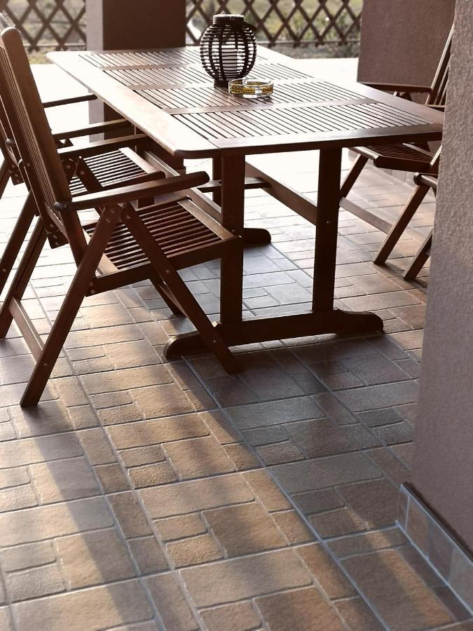 Turul -Kuca Za Odmor- Apartamento Korod Exterior foto